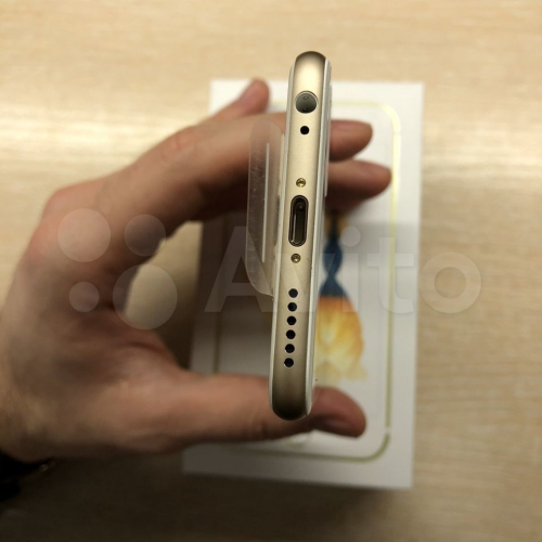 Apple iPhone 6s 32Gb Gold