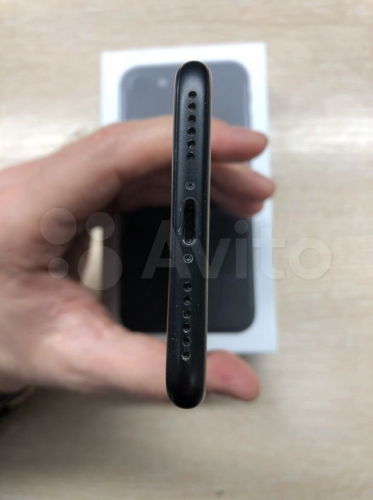 Apple iPhone 7 128Gb Black б/у идеал