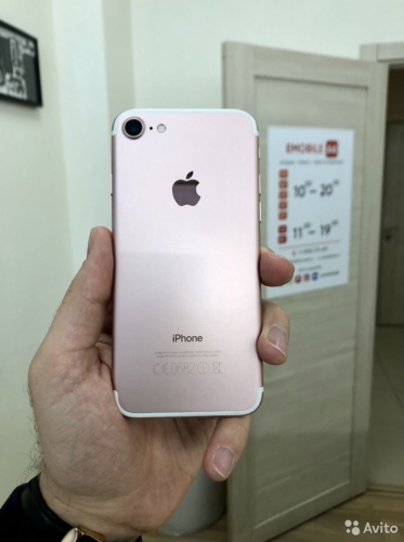Apple iPhone 7 32Gb Rose Gold б/у идеал