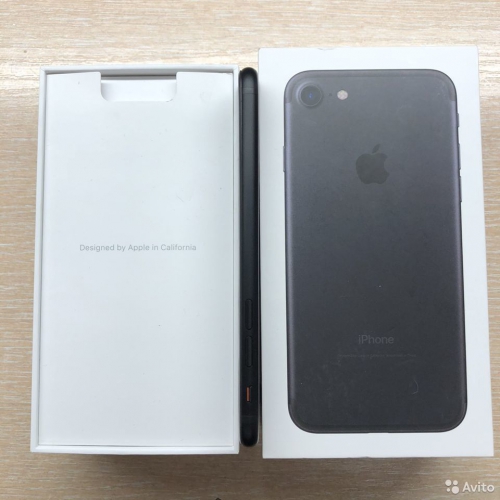 Apple iPhone 7 32Gb Black