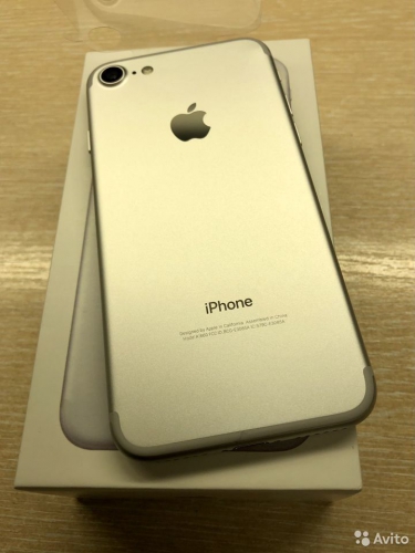 Apple iPhone 7 128Gb Silver