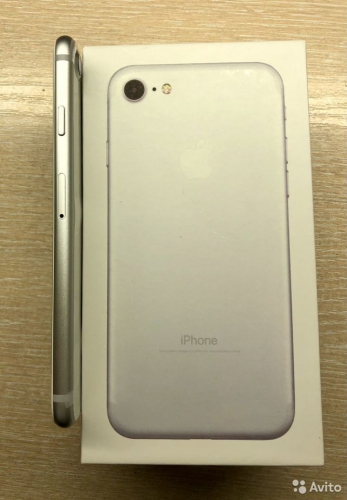 Apple iPhone 7 128Gb Silver