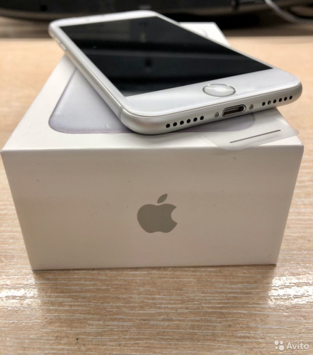 Apple iPhone 7 128Gb Silver