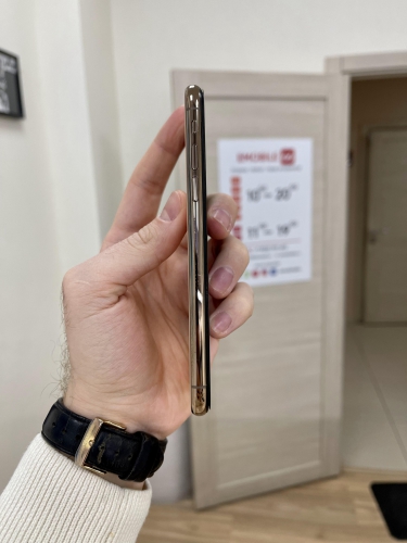 Apple iPhone Xs 64Gb Gold б/у идеал
