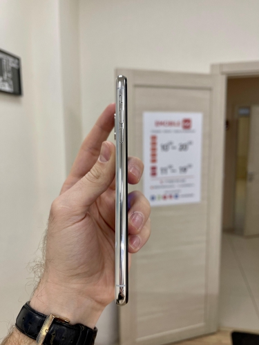 Apple iPhone Xs Max 64Gb Silver