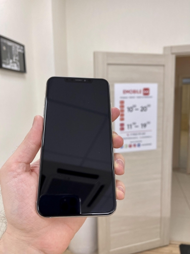 Apple iPhone Xs Max 64Gb Silver