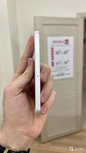 Apple iPhone 5s 16Gb Silver б/у идеал