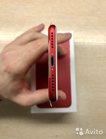 Apple iPhone 7 32Gb Red