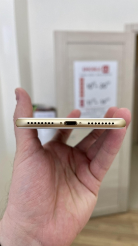 Apple iPhone 7 Plus 128Gb Gold