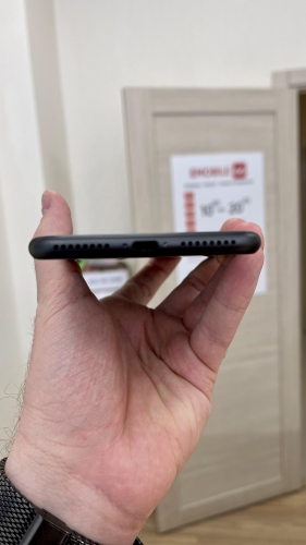 Apple iPhone 8 Plus 64Gb Space Gray б/у идеал
