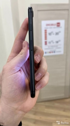 Apple iPhone 7 32Gb Black б/у идеал