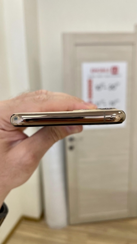 Apple iPhone 11 Pro 64Gb Gold б/у идеал