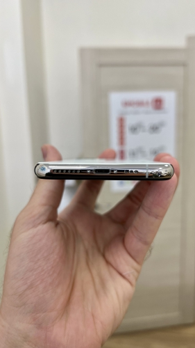 Apple iPhone 11 Pro 256Gb Silver б/у идеал