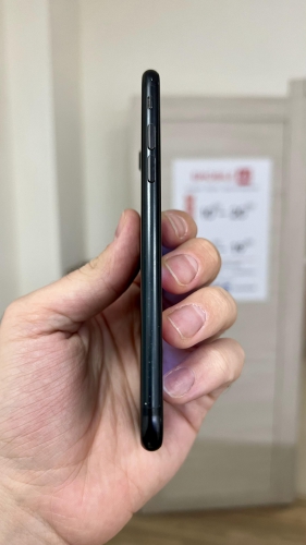 iPhone 7 32Gb Black б/у
