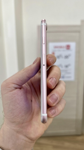 Apple iPhone 7 128Gb Rose Gold б/у