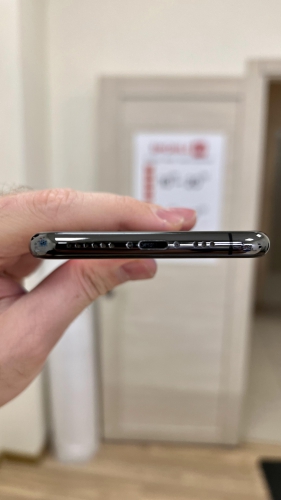 Apple iPhone XS 64Gb Space Gray б/у идеал