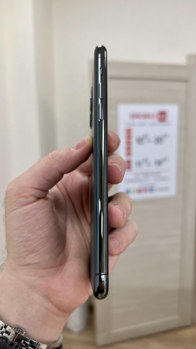 Apple iPhone 11 Pro Max 64Gb Midnight Green  б/у идеал