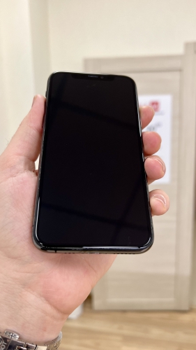 Apple iPhone 11 Pro 64Gb Space Gray б/у идеал