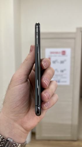 Apple iPhone 11 Pro 64Gb Space Gray б/у идеал