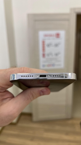 Apple iPhone 12 Pro Max 256Gb Silver б/у идеал