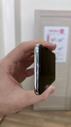 Apple iPhone Xs 64Gb Silver