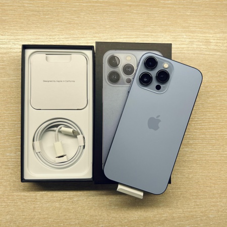 iPhone Xr 128Gb в корпусе 13 Pro Sierra Blue