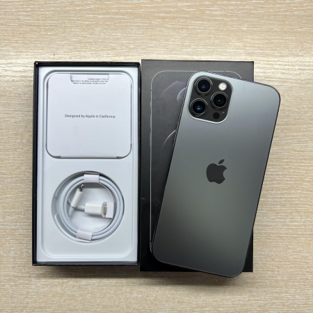 Apple iPhone 12 Pro Max 256Gb Graphite б/у идеал