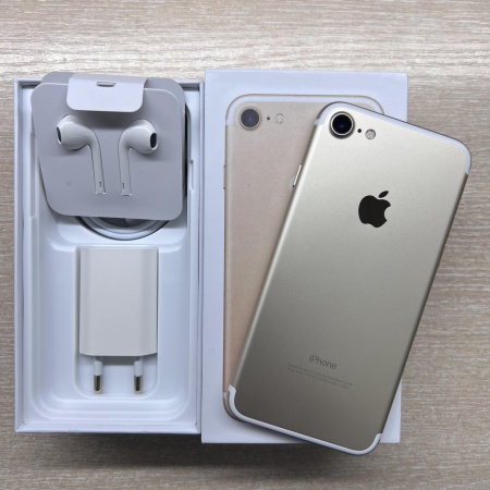 Apple iPhone 7 128Gb Gold б/у идеал